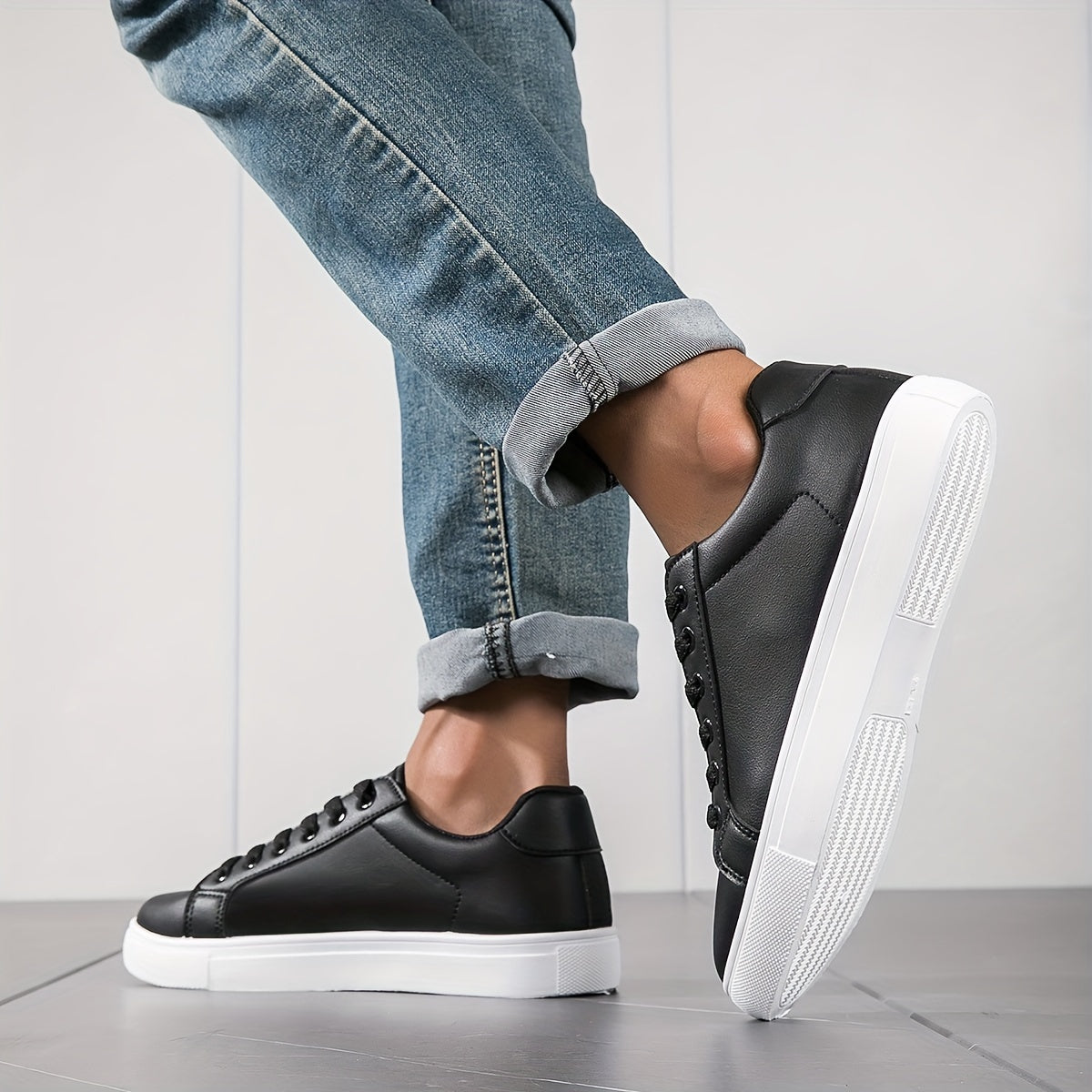 PLUS SIZE Solid Skate Shoes, Comfy Casual Sneakers